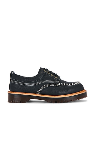 Dr. Martens Wildgrain Lowell Shoe in Black