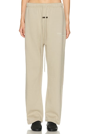 Fear of God ESSENTIALS Fleece Relaxed Sweatpant in Beige