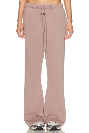 Fear of God ESSENTIALS Signature Classic Fit Flare Fleece Sweatpant in Mauve