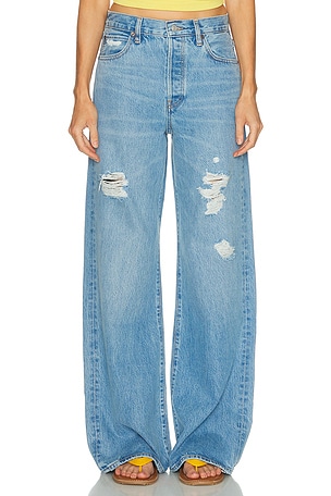 【C23703】Sara GRLFRND Sara Super High Rise Slim Straight Jeans in Lenox Hill | FWRD