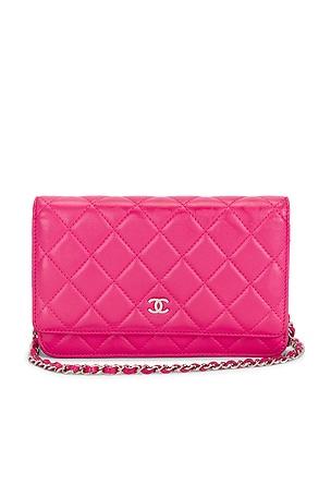 Chanel Lambskin Classic Wallet On Chain in Pink