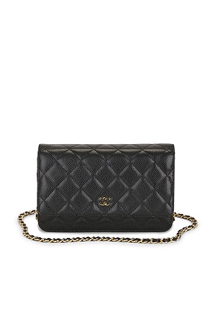Chanel Caviar Classic Wallet On Chain in Black