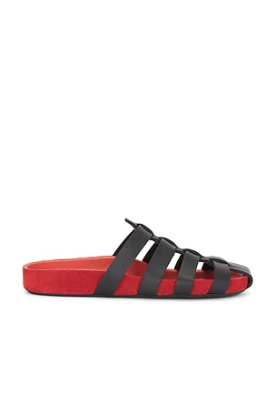 Jude Dusty Flat in Black