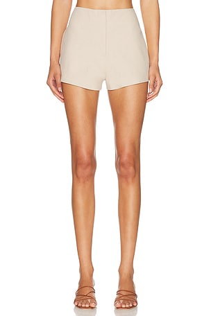 L'Academie Andreia Short in Beige