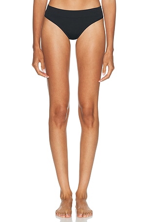 LDMA Low Hide Ribbed Seamless Thong in Black