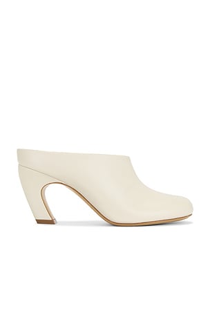 LE MONDE BÉRYL Mica Mule in Cream