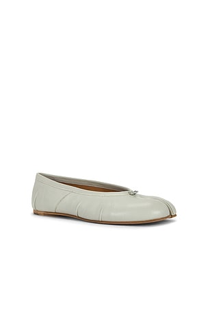 Maison Margiela Tabi Ballerina Flat in Grey