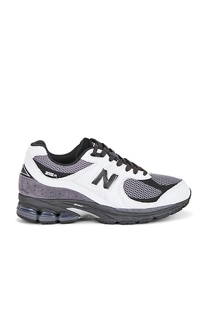 New Balance U200210D in Grey