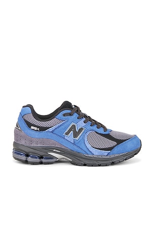 New Balance U20022RT in Blue