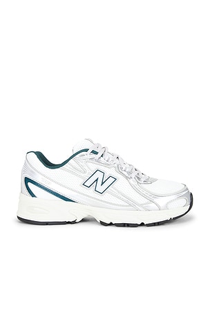 New Balance U7402EL in Green
