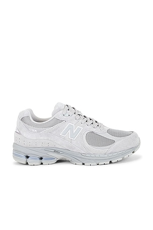 New Balance U20021O2 in Grey