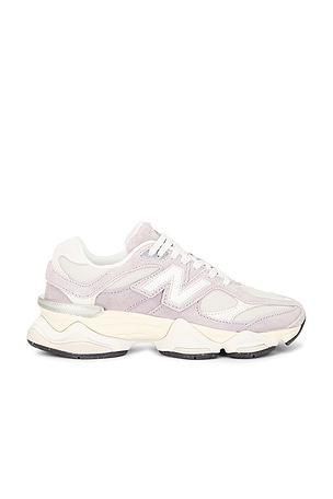 New Balance 9060 Sneaker in Purple