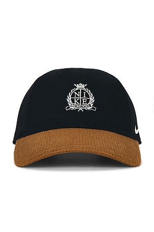 Nike Club Cap Us Knit 26 in Black