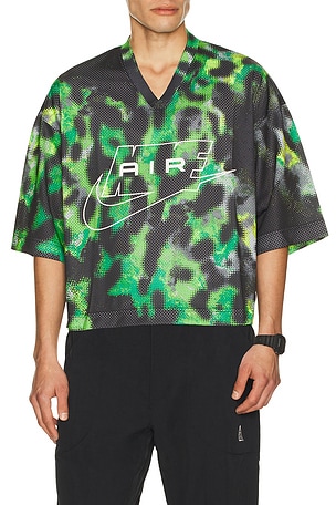 Nike Football Jersey in Green