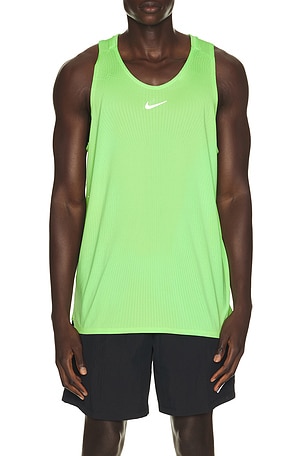 Nike Aero Fit Stride Tank in Yellow