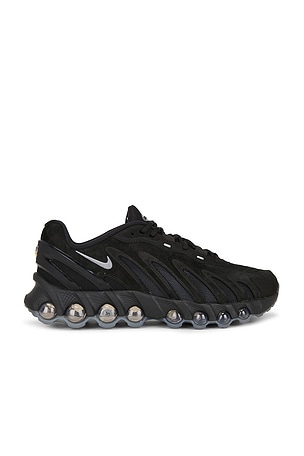 Nike Air Max Dn8 Sneaker in Black