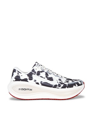 Nike Vomero Plus in White