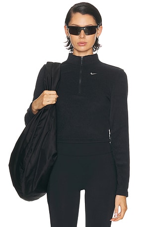 Nike Slim Long Sleeve Cozy Fleece 1/2 Zip Top in Black