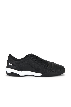 Nike T90 Sneaker in Black