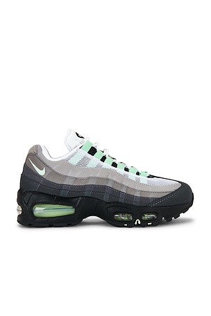 Nike Air Max 95 OG Sneaker in Grey,Green