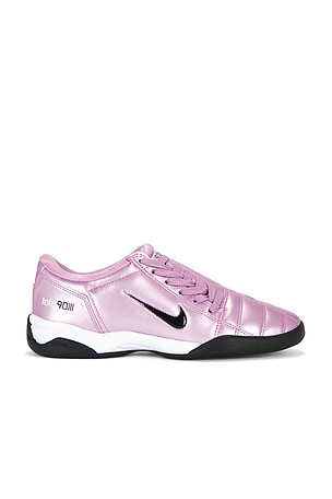 Nike T90 Sneaker in Pink