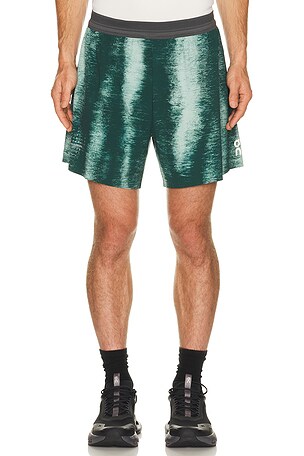 On Performance Shorts Terra in Green
