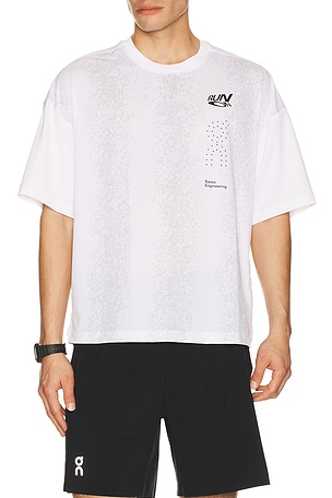 On Performance Volt-T in White