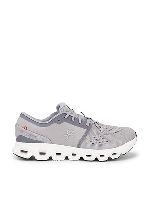 On Cloud x 4 in Grey