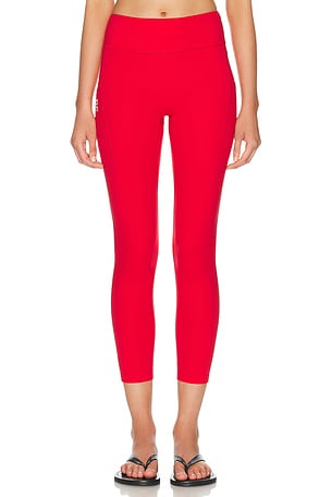 On Performance Tights in Red