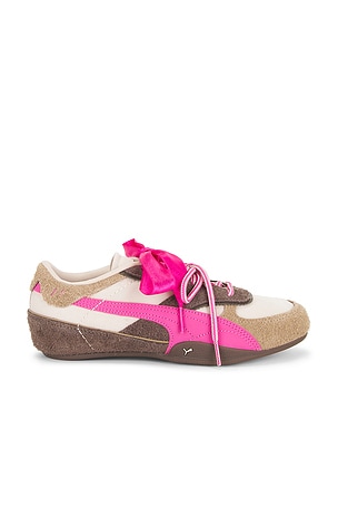 Puma Select Bella Mina Sneaker in Pink