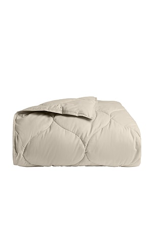 Parachute Cotton Drift Comforter in Cream