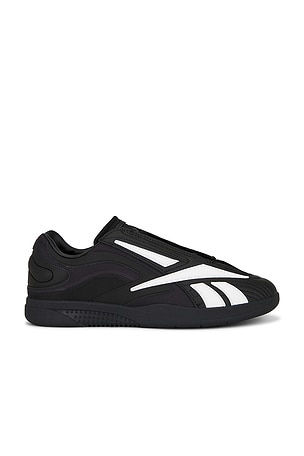 Reebok Hammer Pro Ltd in Black