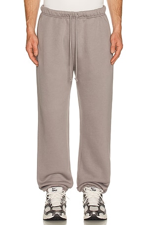 SKIMS Fleece Lounge Relaxed Jogger in Grey