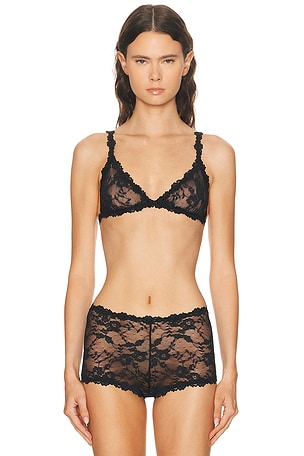 SKIMS Stretch Lace Bralette in Black