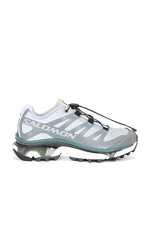 Salomon XT-4 OG Sneaker in Grey,Green