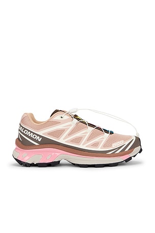 Salomon XT-6 Sneaker in Coral