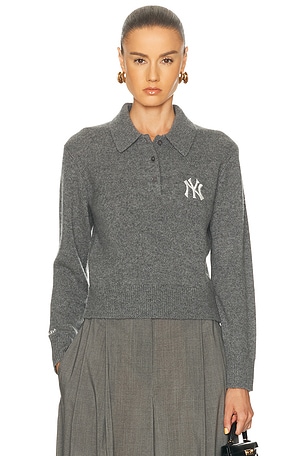 Sporty & Rich Heritage Yankees Serif Cashmere Polo Sweater in Grey