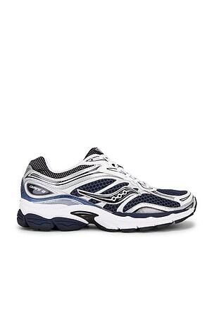 Saucony Progrid Omni 9 Sneaker in Navy