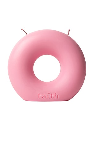 Taith Mo Candle in Pink