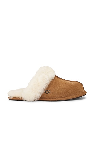 UGG Scuffette II Slipper in Brown
