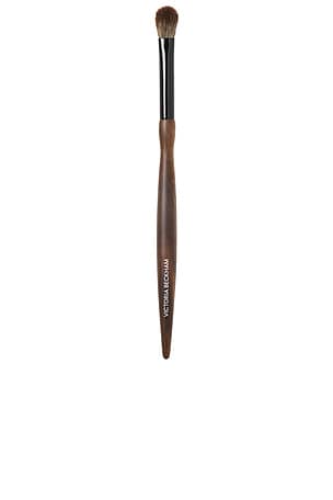 Victoria Beckham Beauty 20 Soft Blend Brush in Beauty: NA
