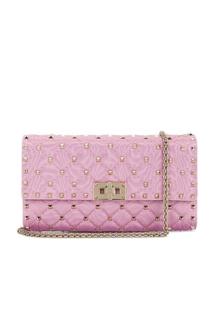 Valentino Garavani Rockstud Spike Shoulder Bag in Mauve