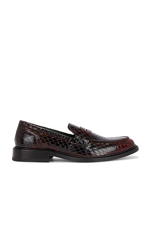 Vinny's Townee Penny Loafer in Brown